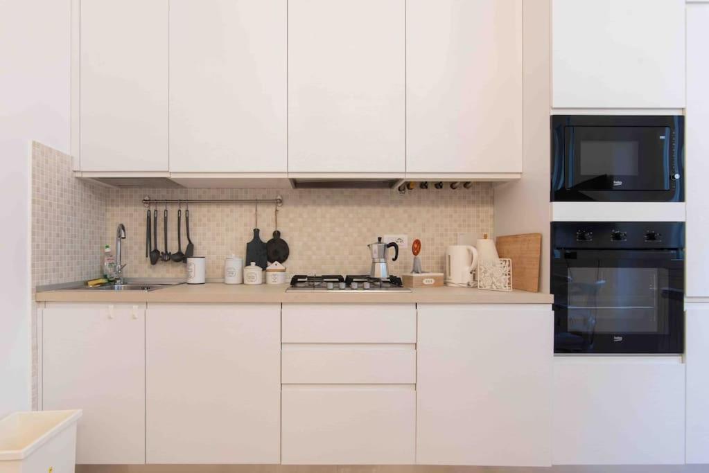 Casa Nel Cuore Della Citta Apartment Rapallo Bagian luar foto
